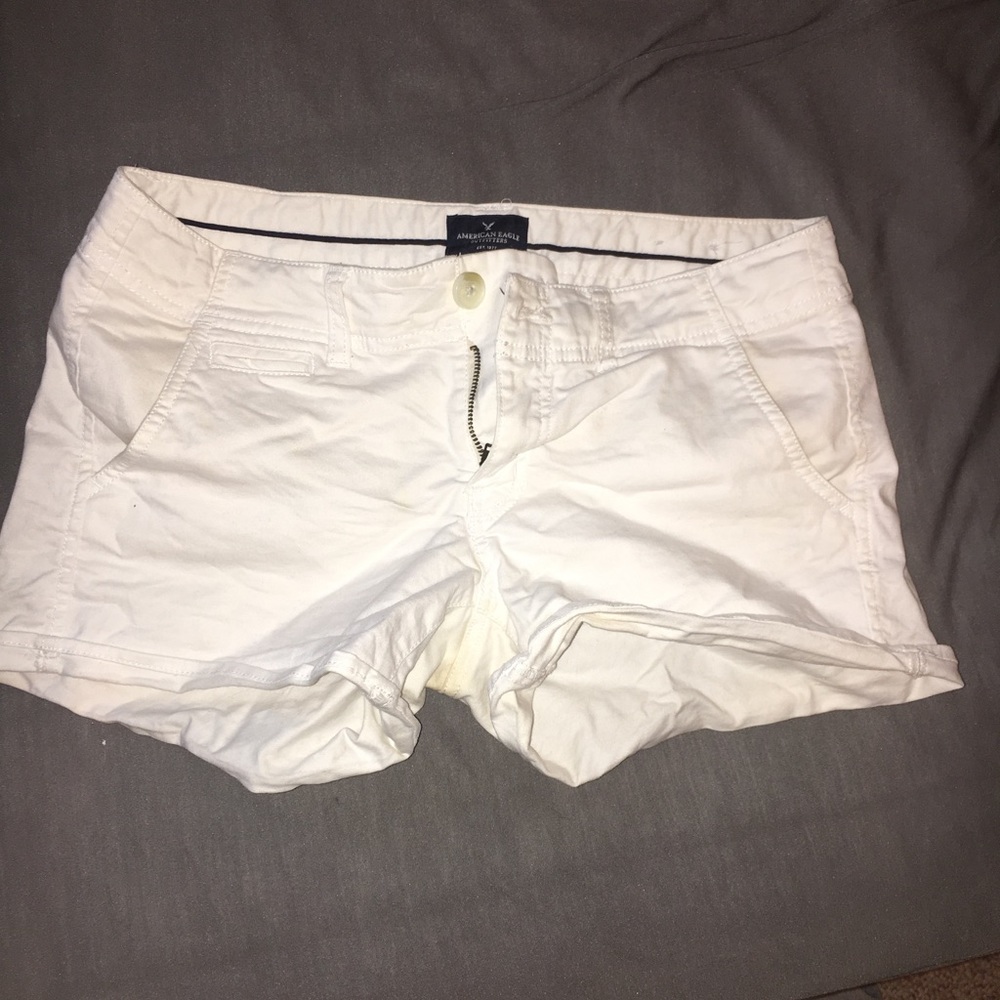 American eagle chino shorts